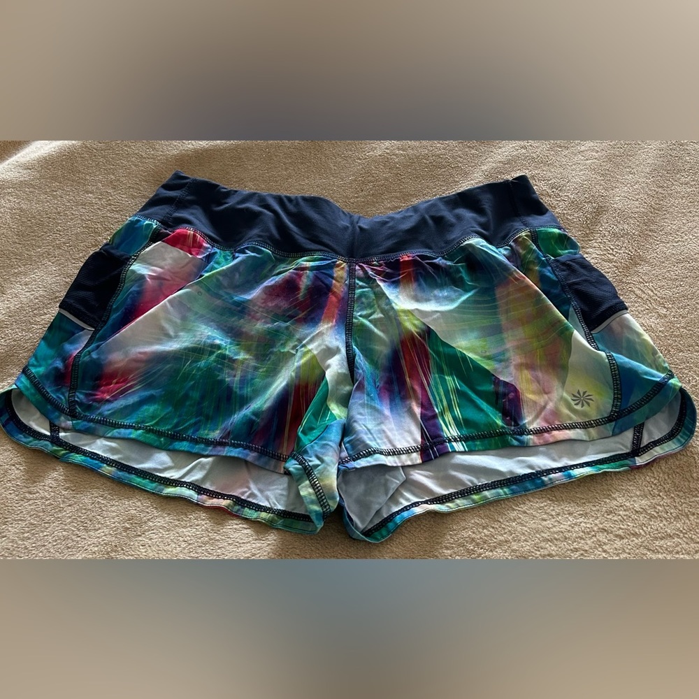 Athleta Side Pocket Tropea Vivid Ready Set Shorts Size M